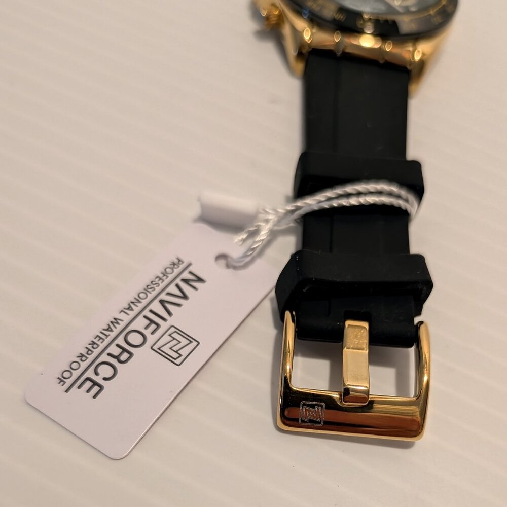 NAVIFORCE Luxury Multi-function Racing Chronograph - Picture 7 of 10